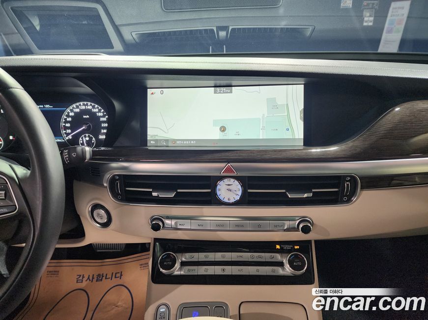 Genesis G90 2021