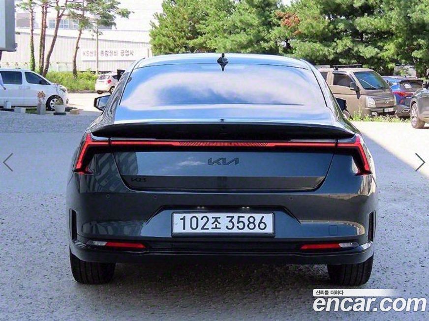 Kia K8 2025