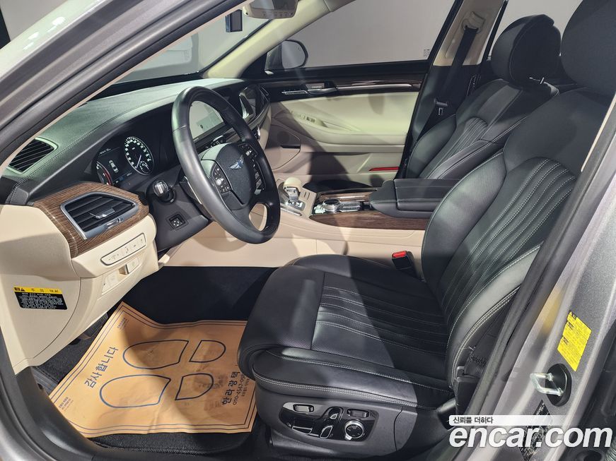 Genesis G90 2021