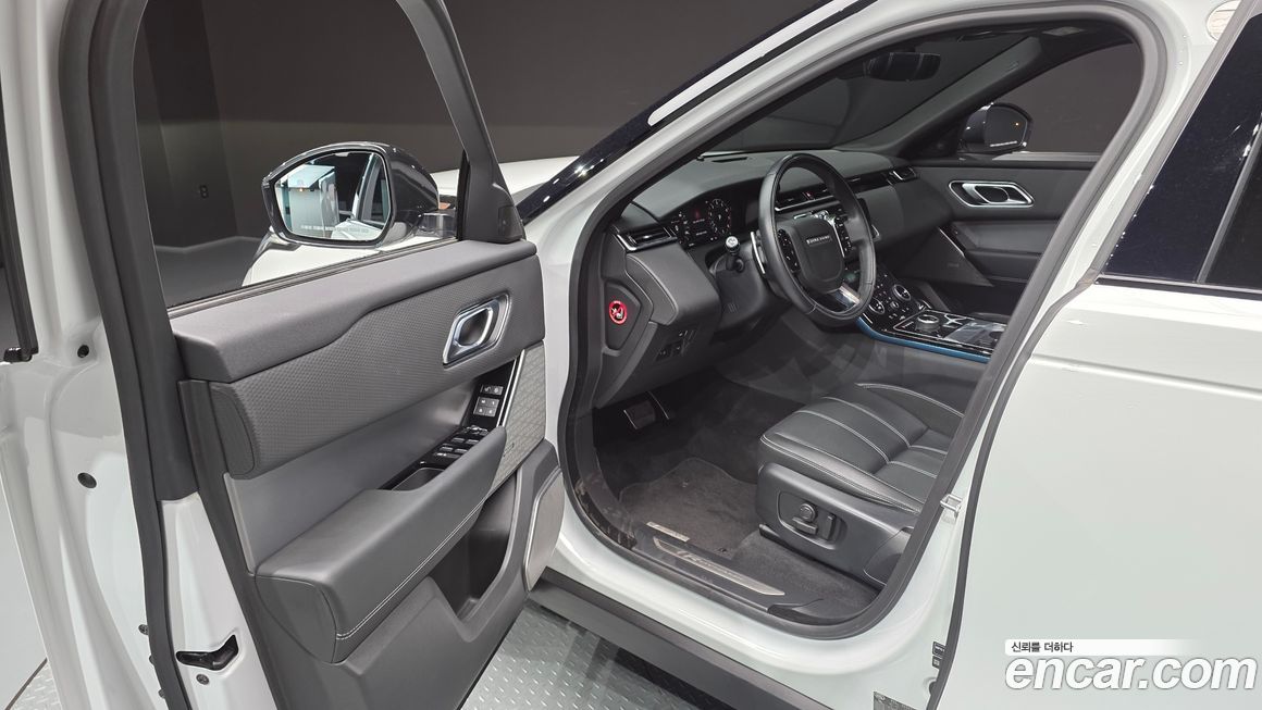Land Rover Range Rover Velar 2020
