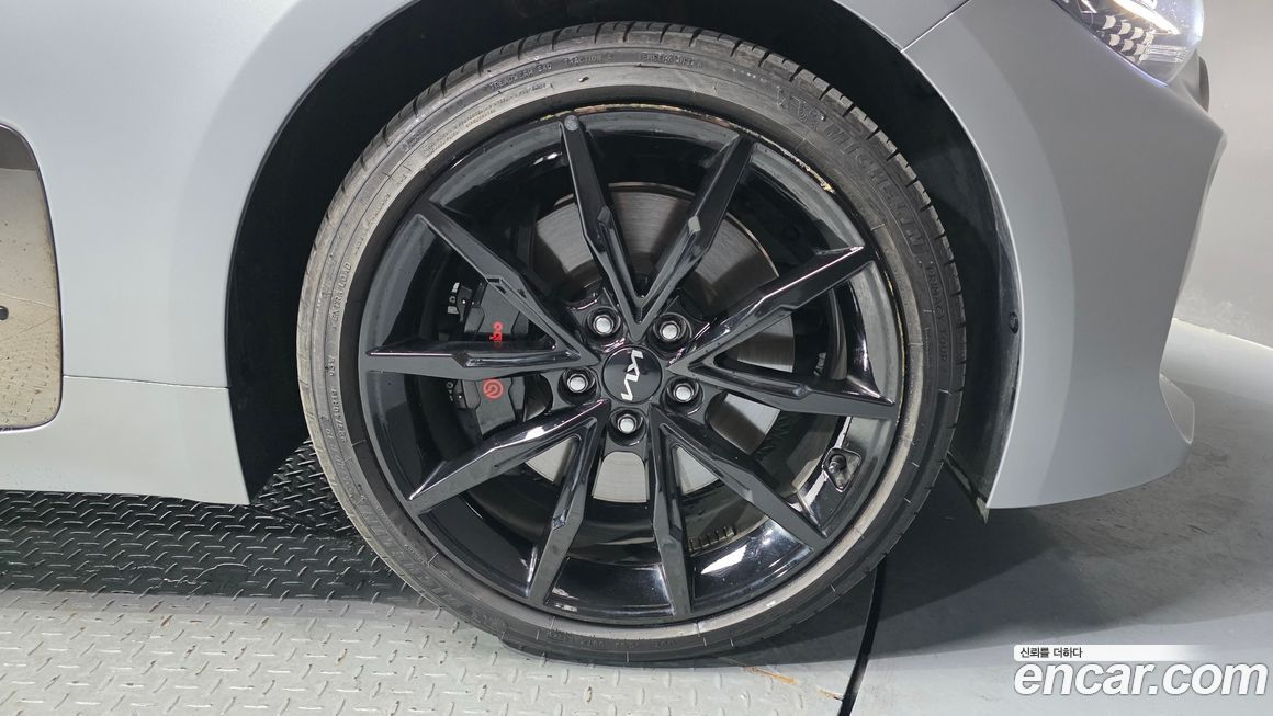 Kia Stinger 2023