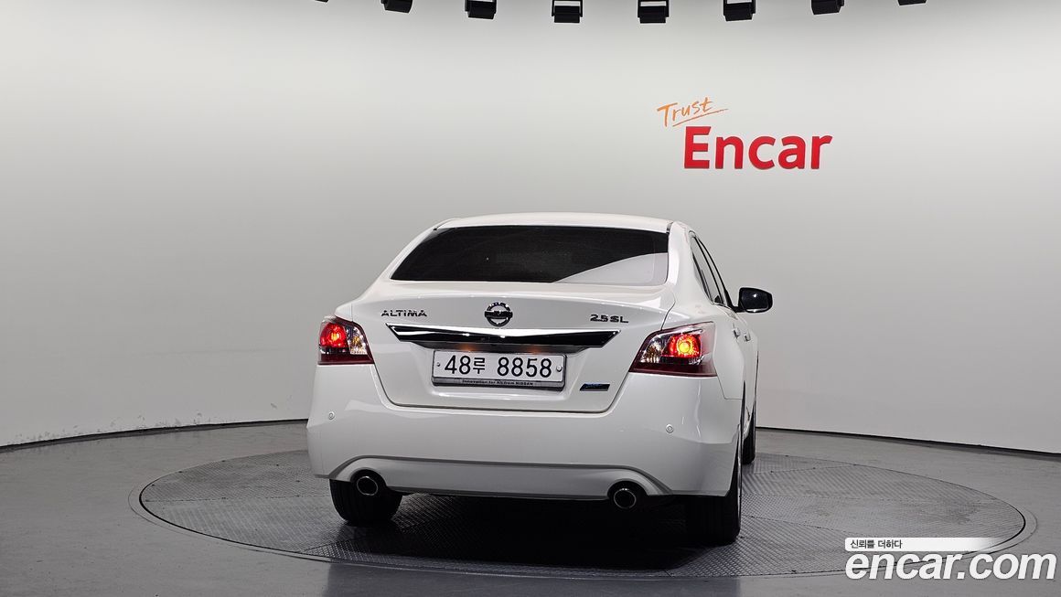 Nissan Altima 2013