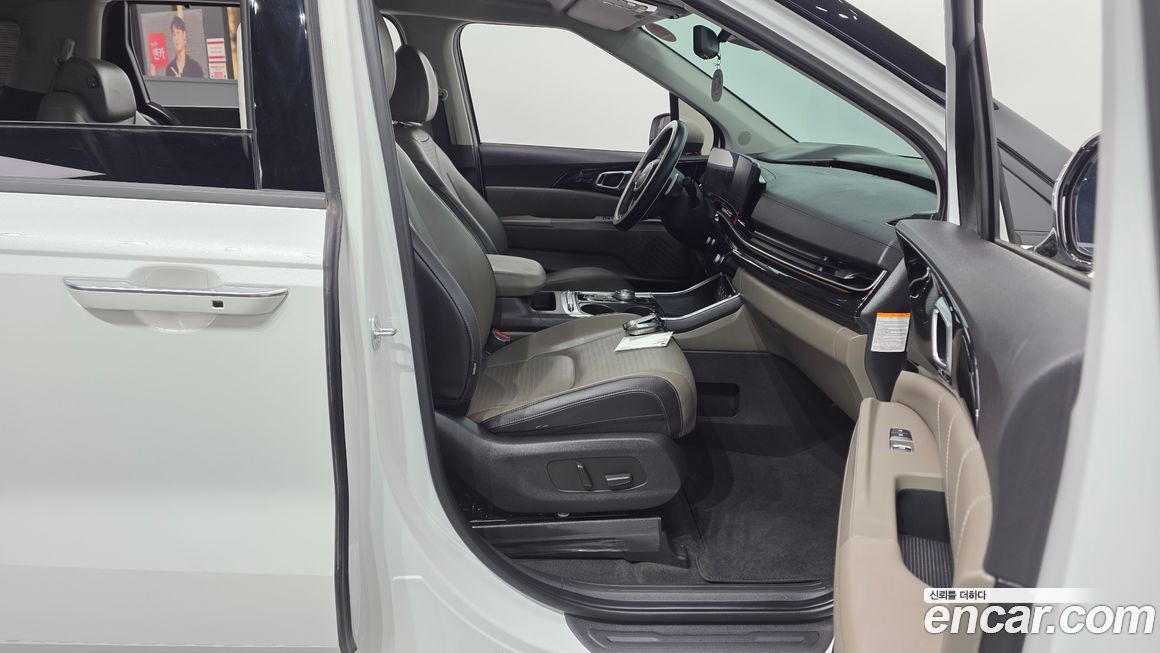 Kia Canival 2024