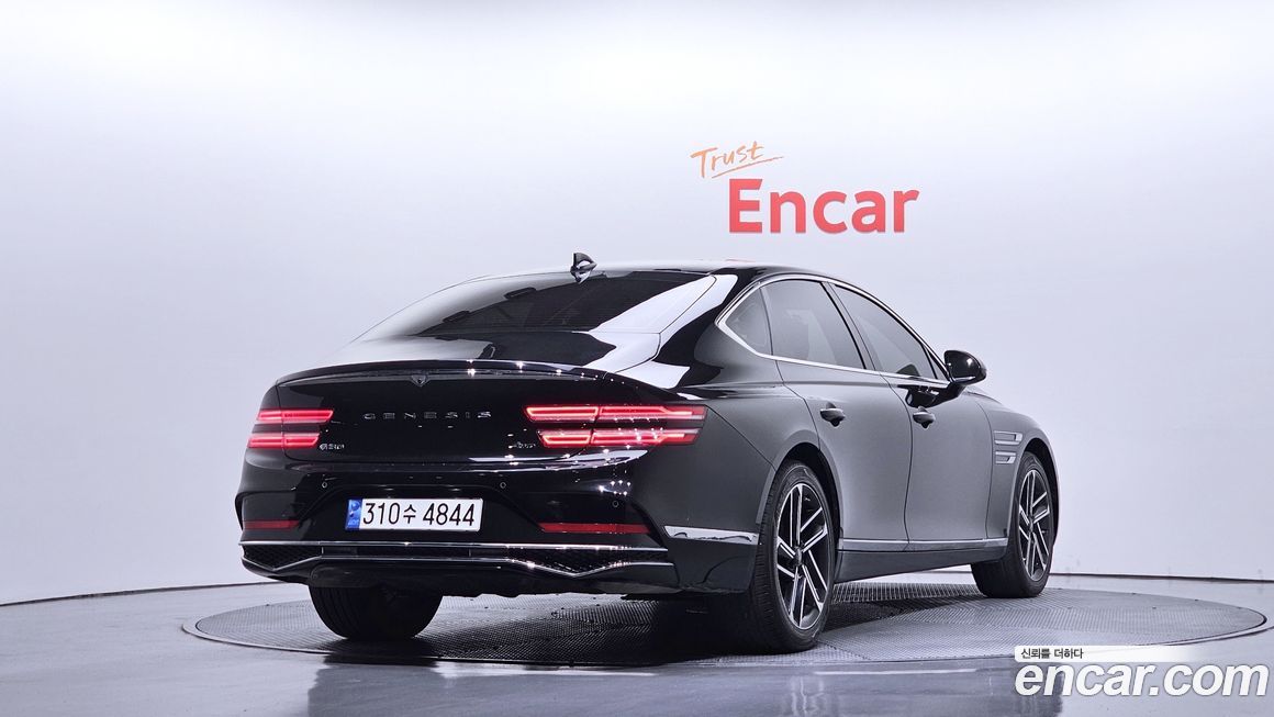 Genesis G80 2025