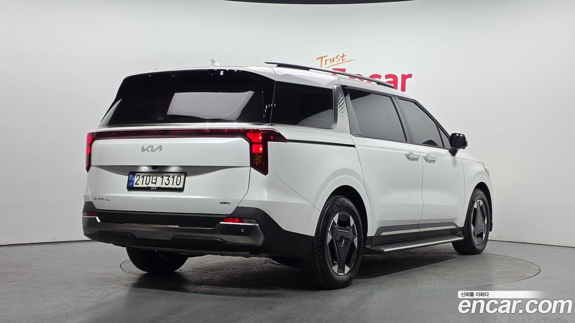 Kia Canival 2024