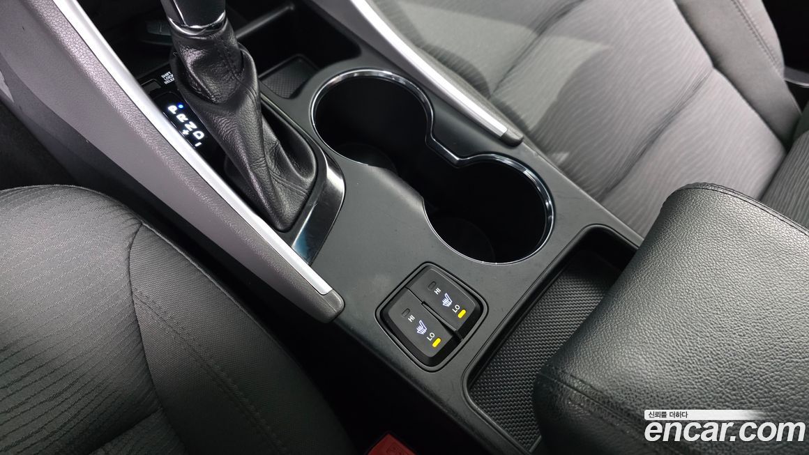 Hyundai Sonata 2013