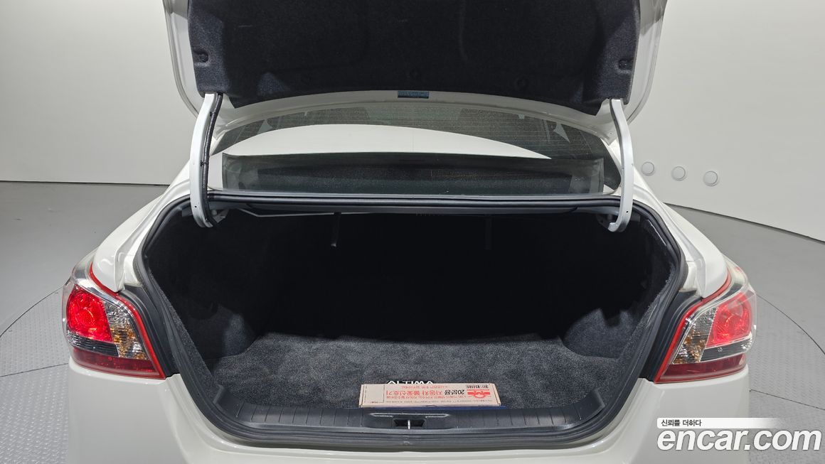 Nissan Altima 2013