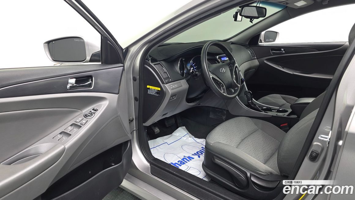 Hyundai Sonata 2013