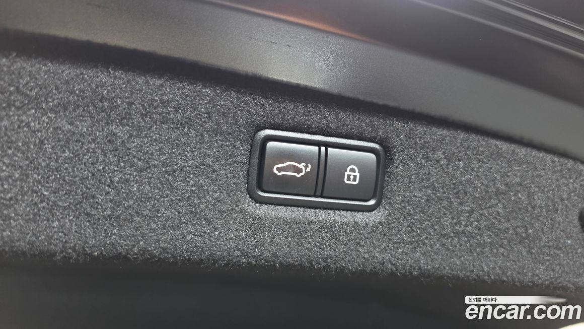Genesis G90 2019