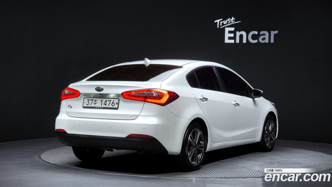 Kia K3 2015