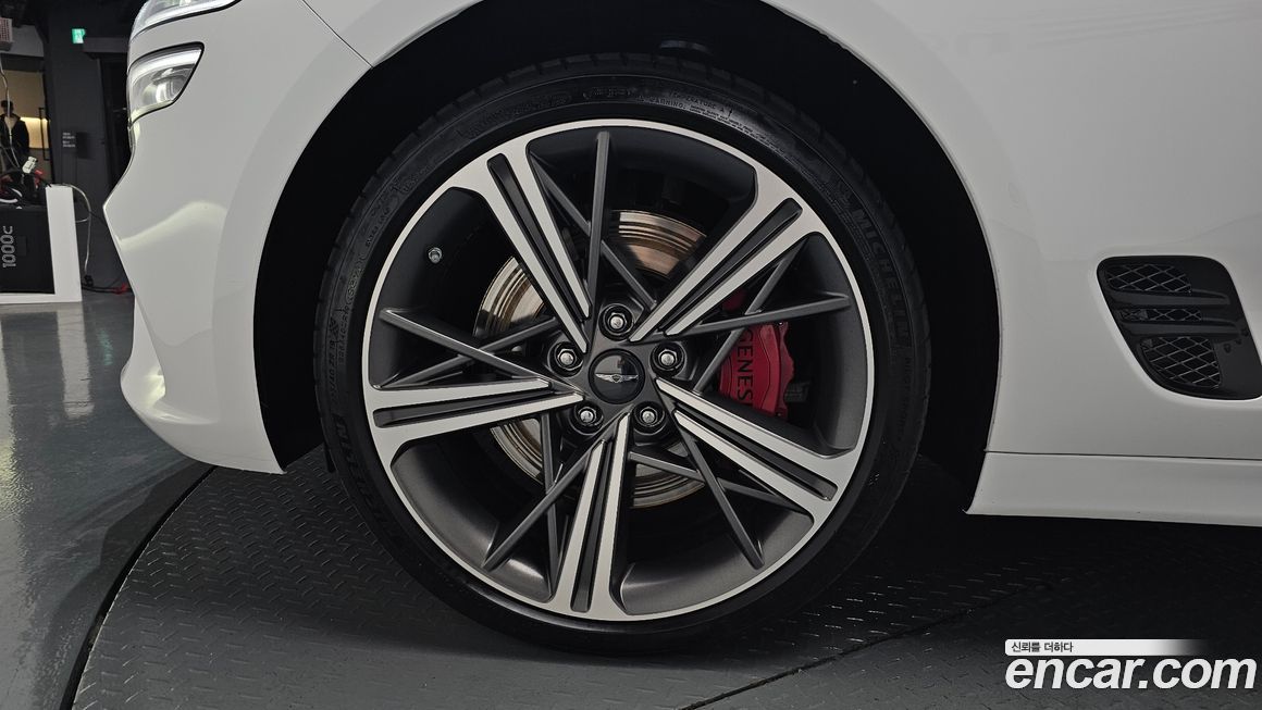 Genesis G70 2025