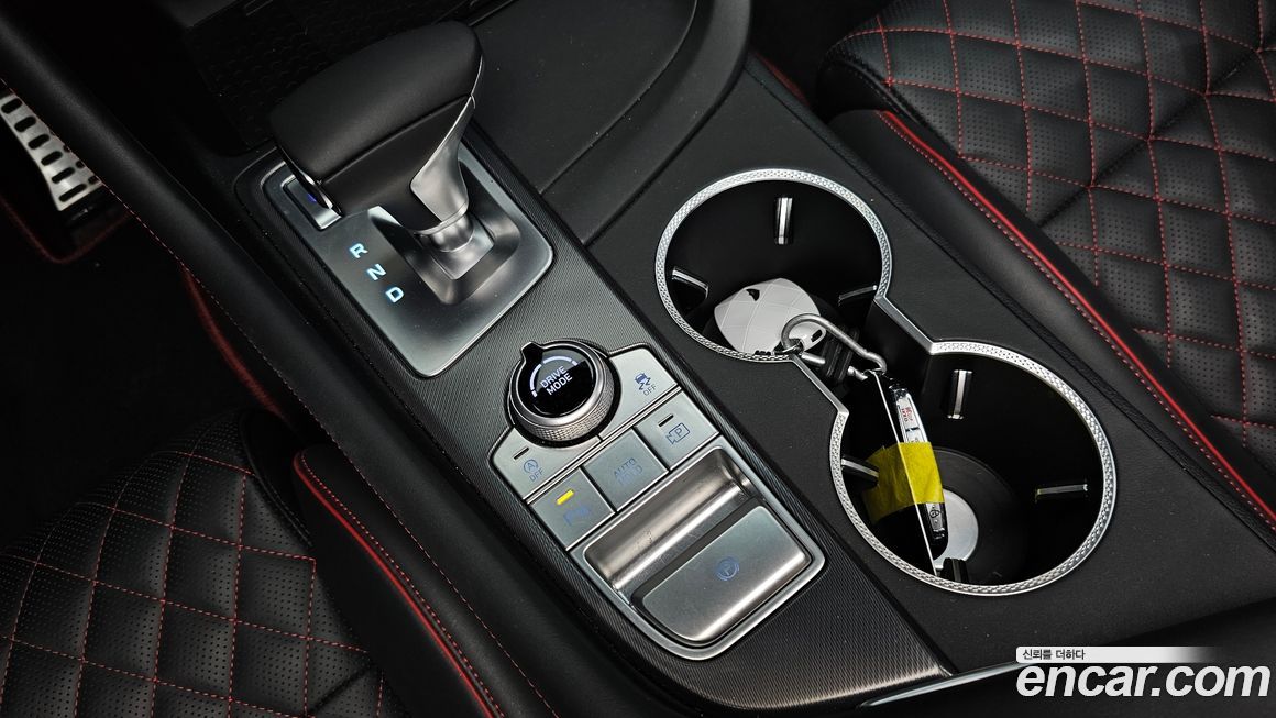 Genesis G70 2025