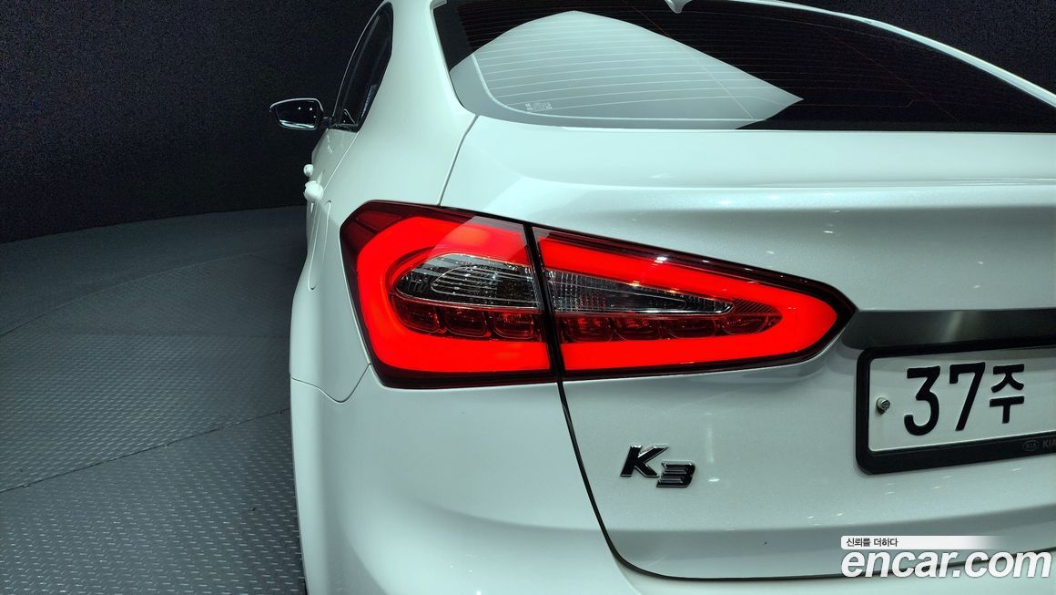Kia K3 2015