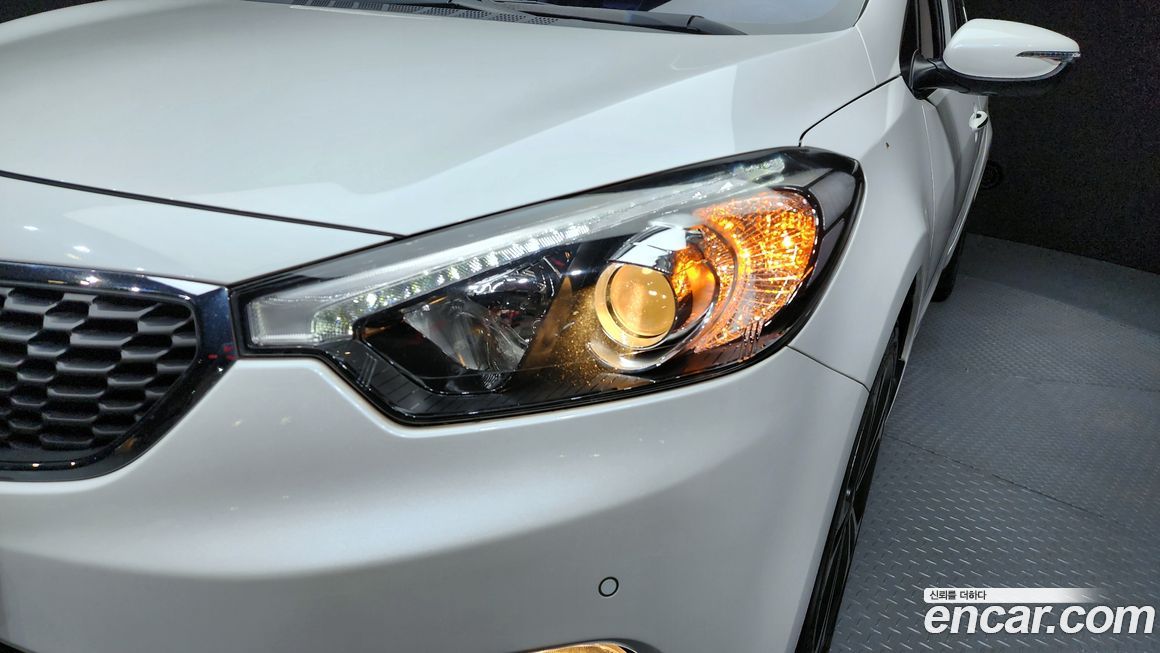 Kia K3 2015