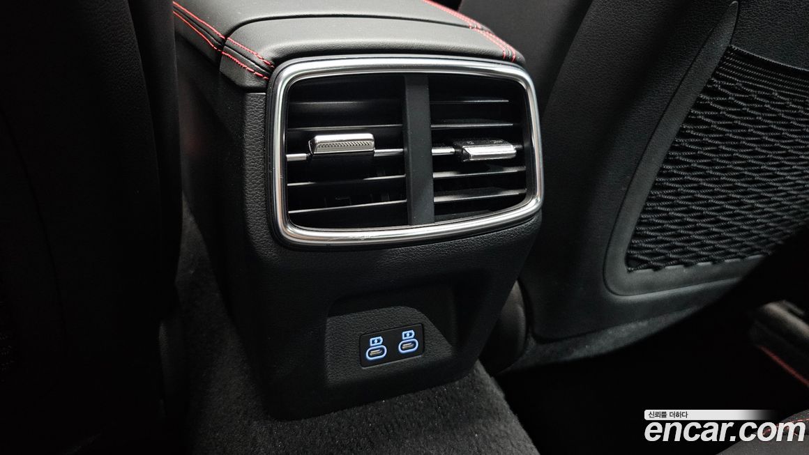 Genesis G70 2025