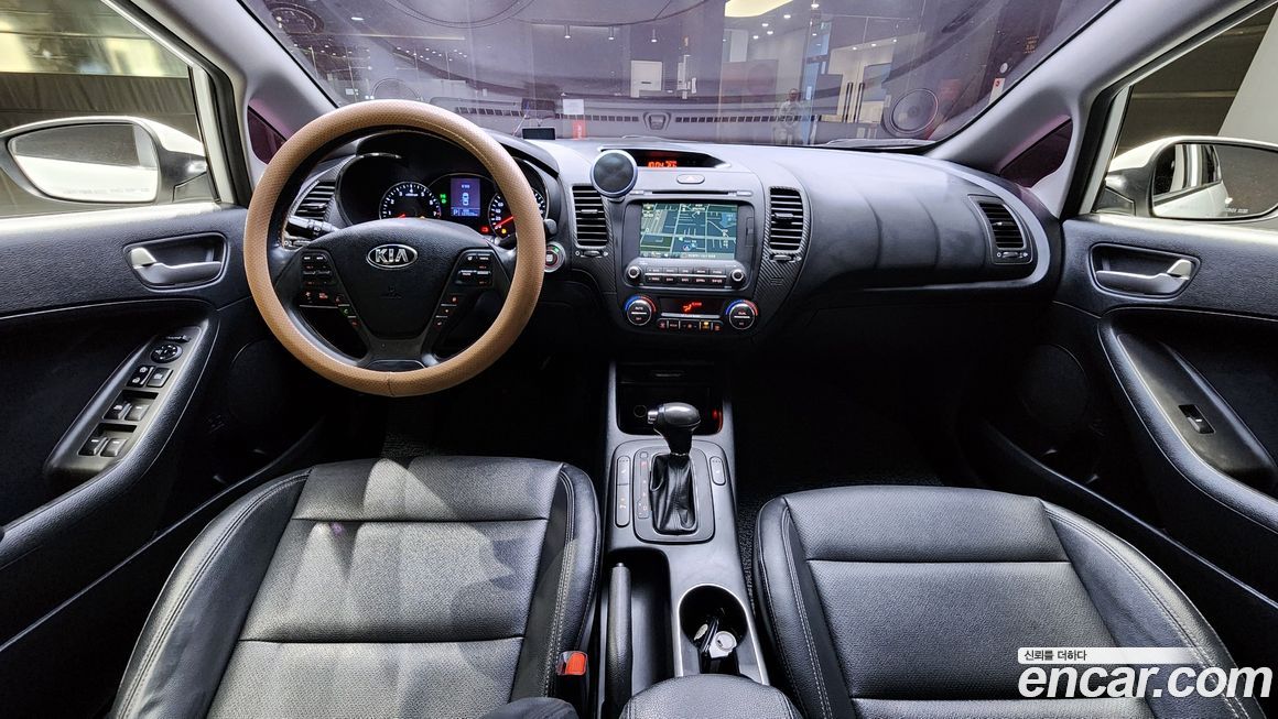Kia K3 2015