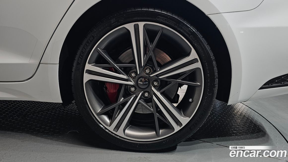 Genesis G70 2025
