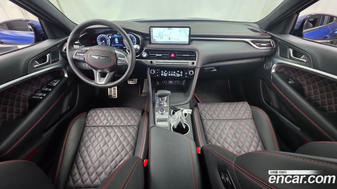 Genesis G70 2025