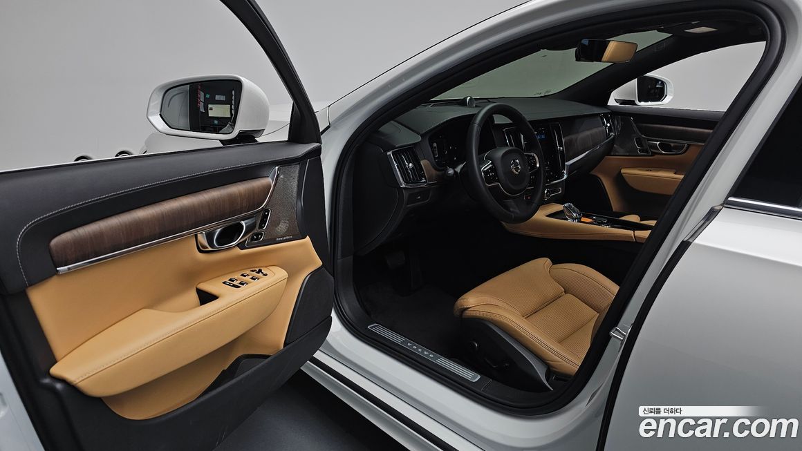 Volvo S90 2024