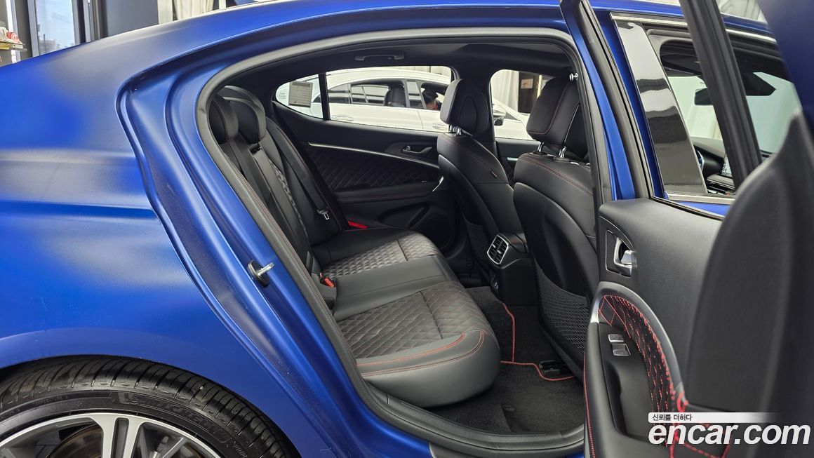 Genesis G70 2025