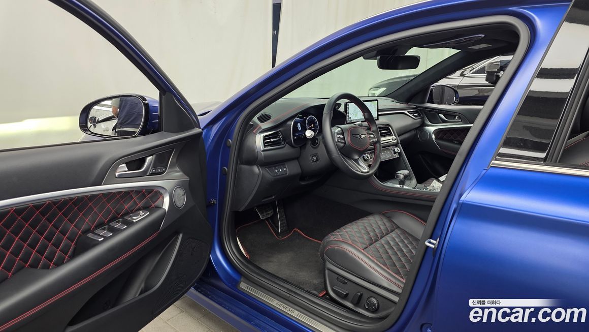 Genesis G70 2025