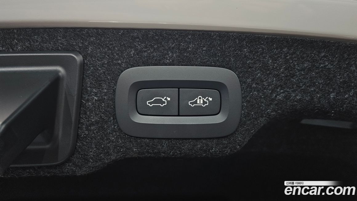 Volvo S90 2024