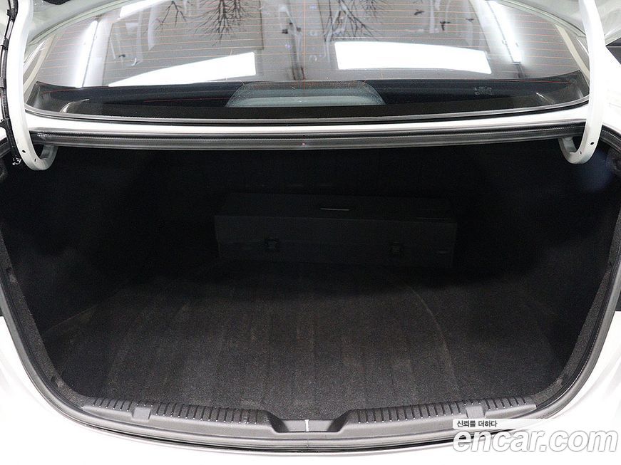 Hyundai AVANTE 2014