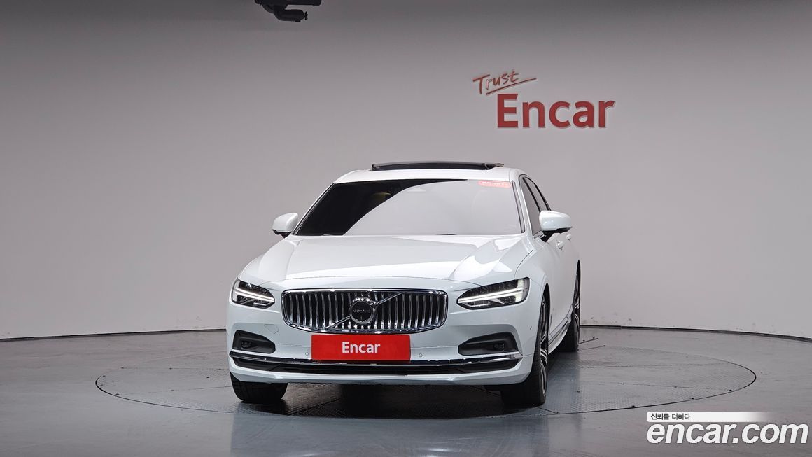 Volvo S90 2024