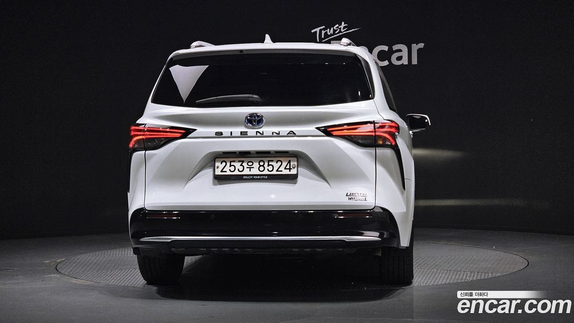 Toyota Sienna 2022