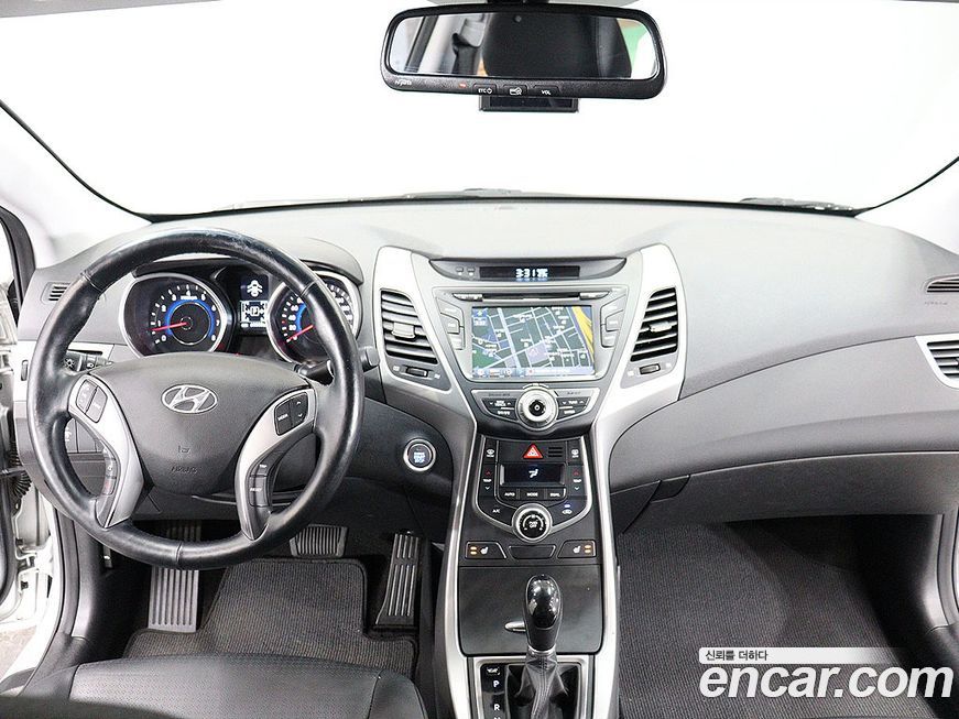 Hyundai AVANTE 2014
