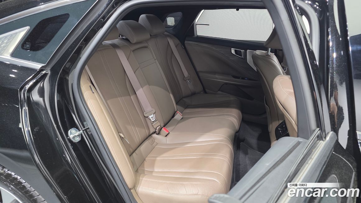 Kia K8 2023