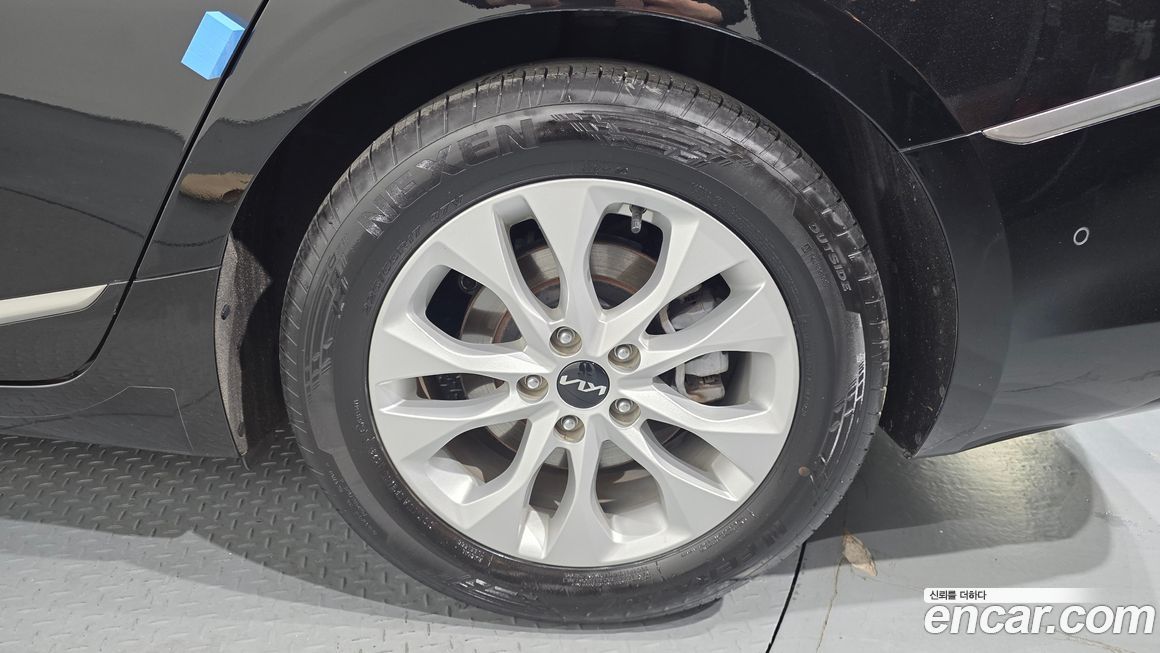 Kia K8 2023