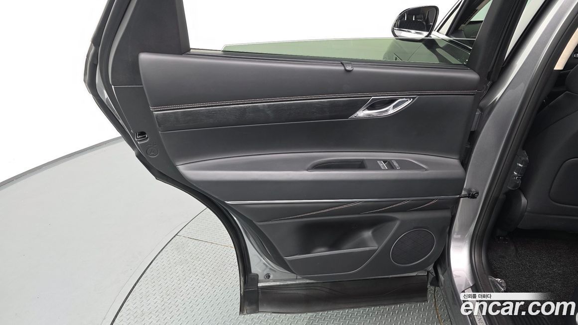 Genesis GV80 2023
