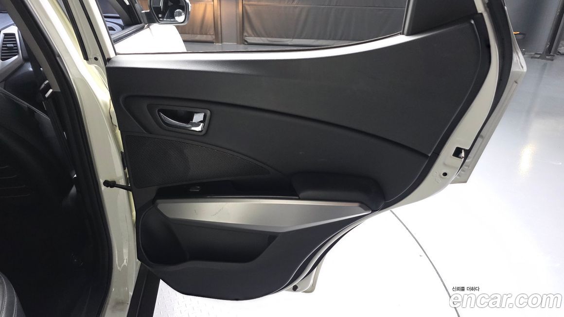 KG_Mobility_Ssangyong TIBOLI 2016