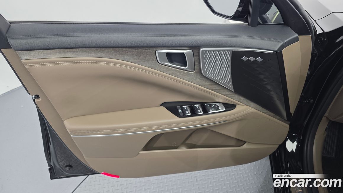 Kia K8 2023