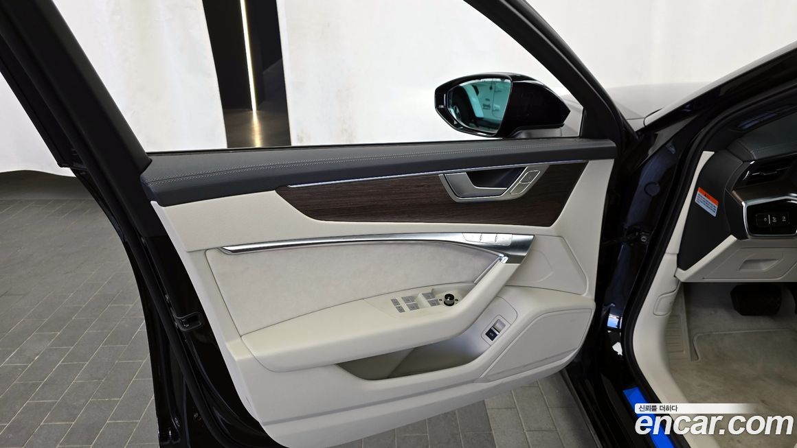 Audi A6 2025