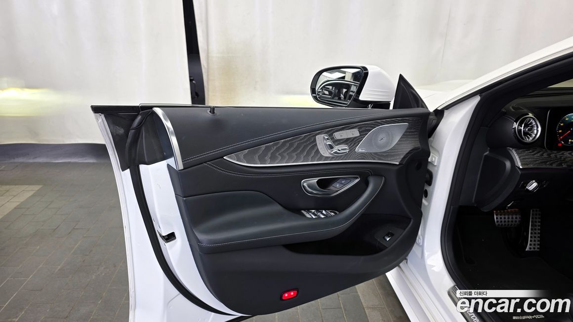 Mercedes-Benz CLS-Class 2022