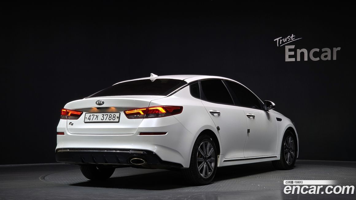 Kia K5 2019