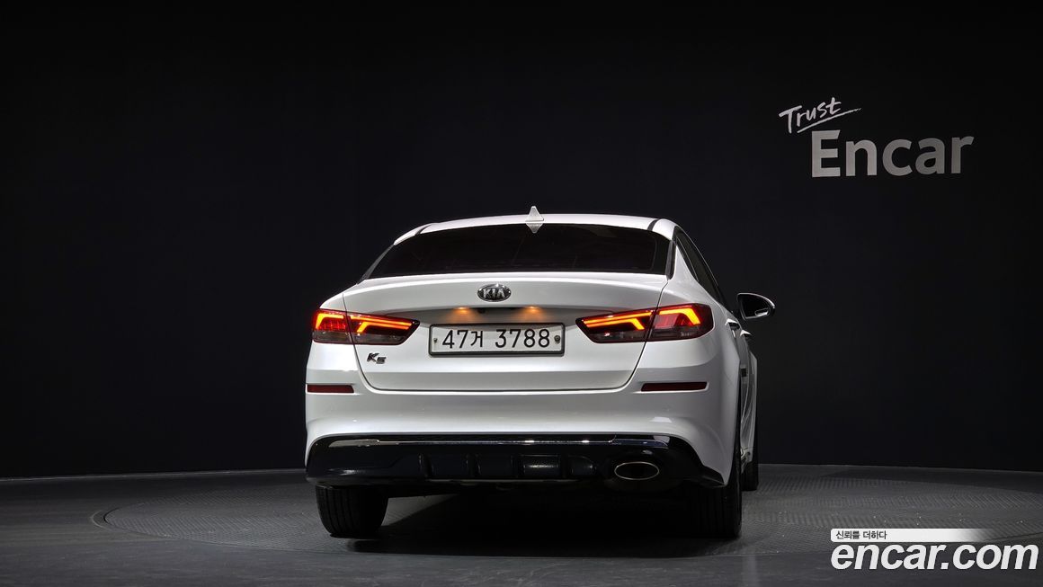 Kia K5 2019