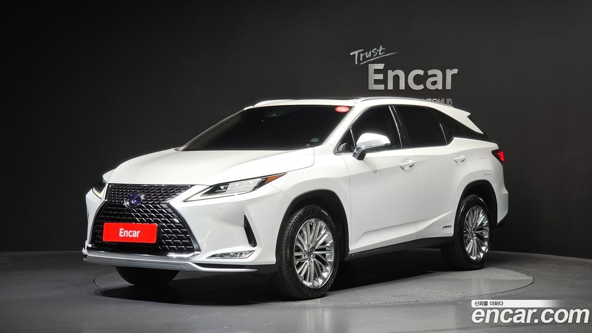 Lexus RX 2021