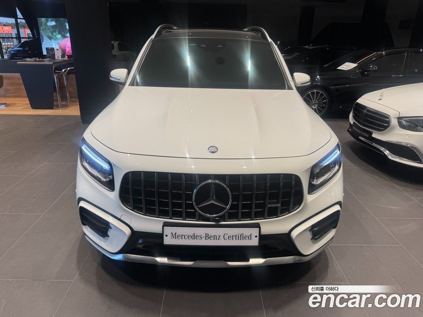 Mercedes-Benz GLB-Class 2024