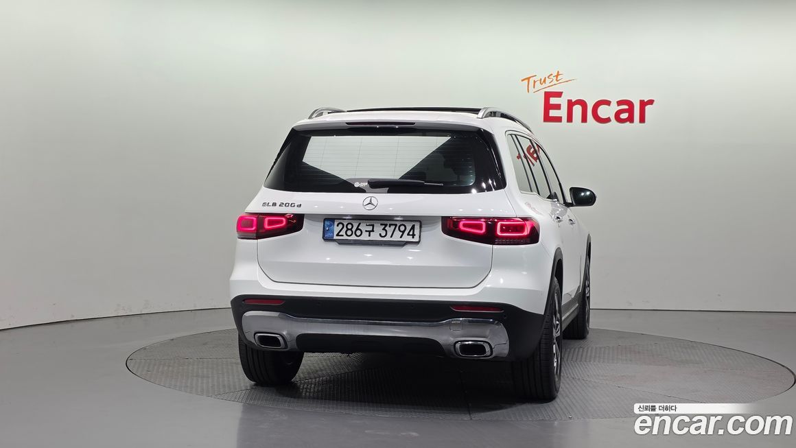 Mercedes-Benz GLB-Class 2022