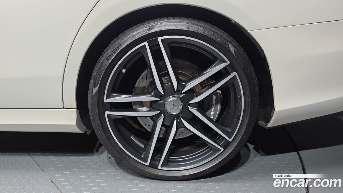 Mercedes-Benz E-Class 2018