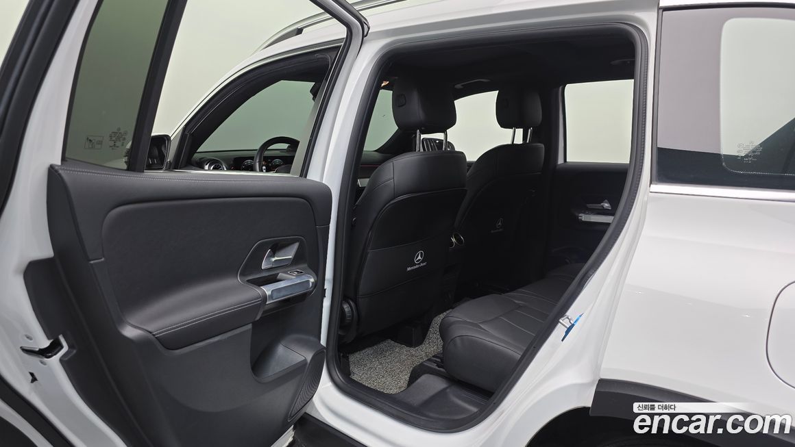 Mercedes-Benz GLB-Class 2022