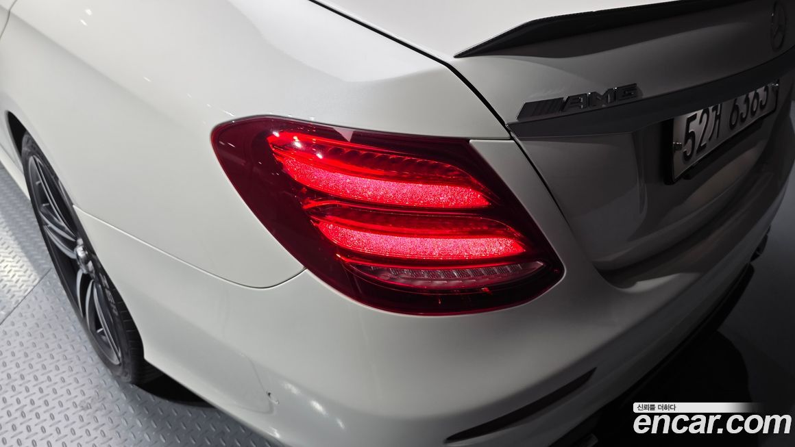Mercedes-Benz E-Class 2018