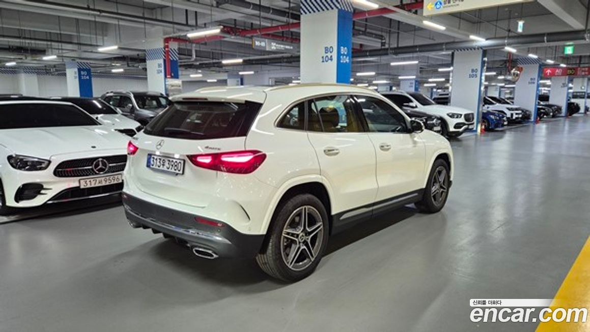 Mercedes-Benz GLA-Class 2026