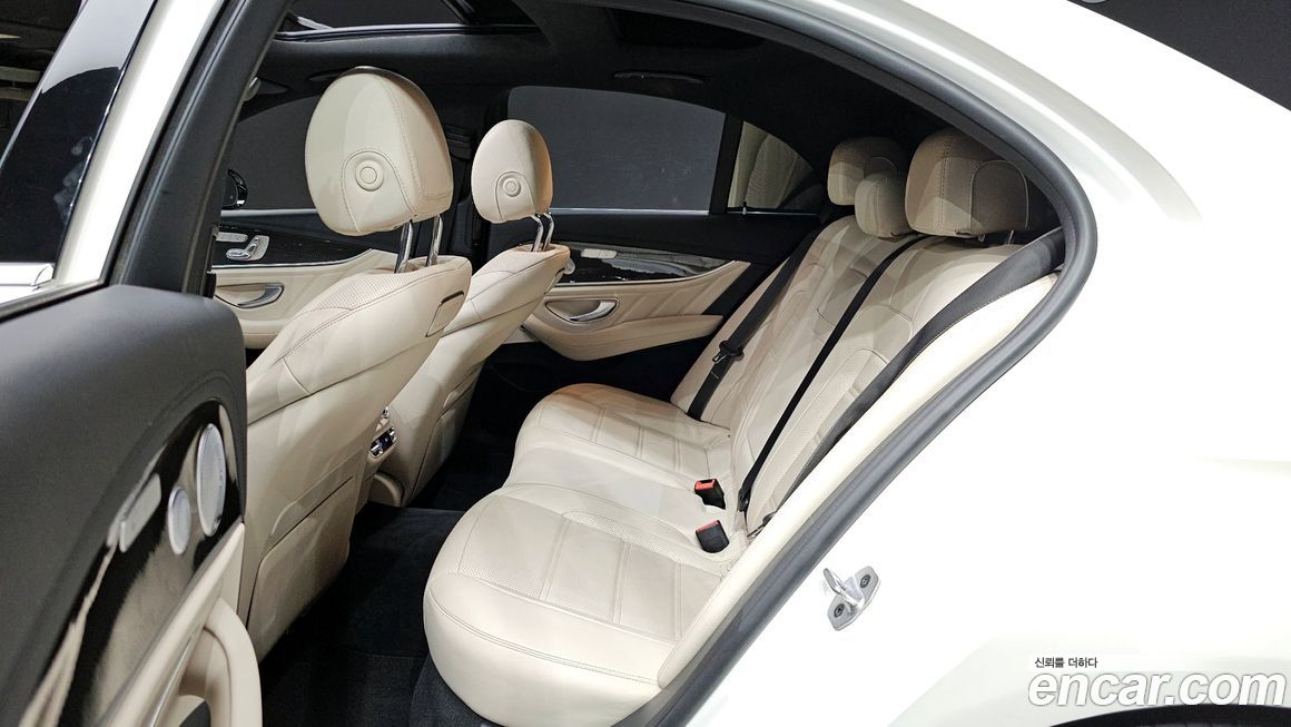 Mercedes-Benz E-Class 2018