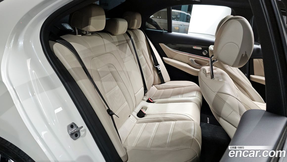 Mercedes-Benz E-Class 2018