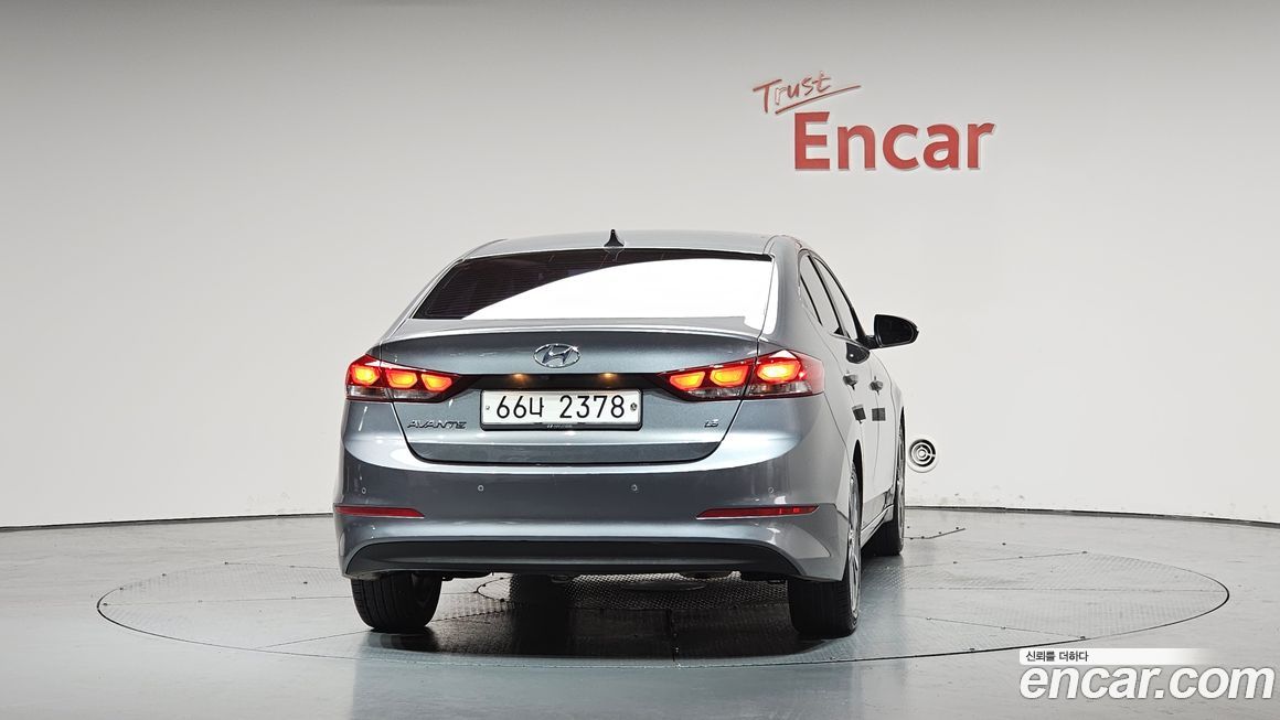 Hyundai AVANTE 2018