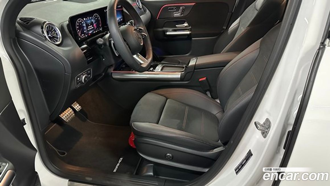 Mercedes-Benz GLA-Class 2026